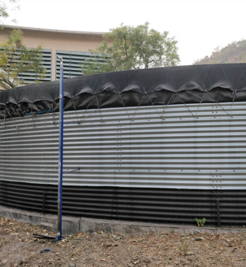 Spoelwater bij een universiteit, India