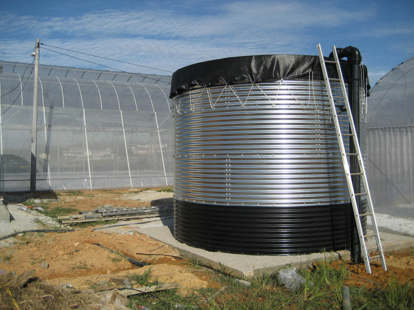 Demo tank for pilot greenhouses, Malaysia Demo tank for pilot greenhouses, Malaysia